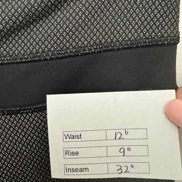 Lululemon Skinny Groove Pant Black - Picture 8 of 8